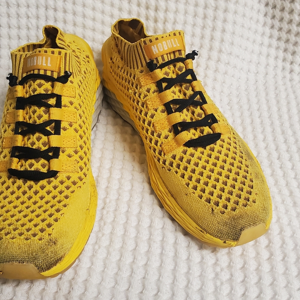 No Bull yellow runners